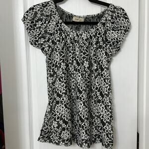 Pink love crochet flower top size s